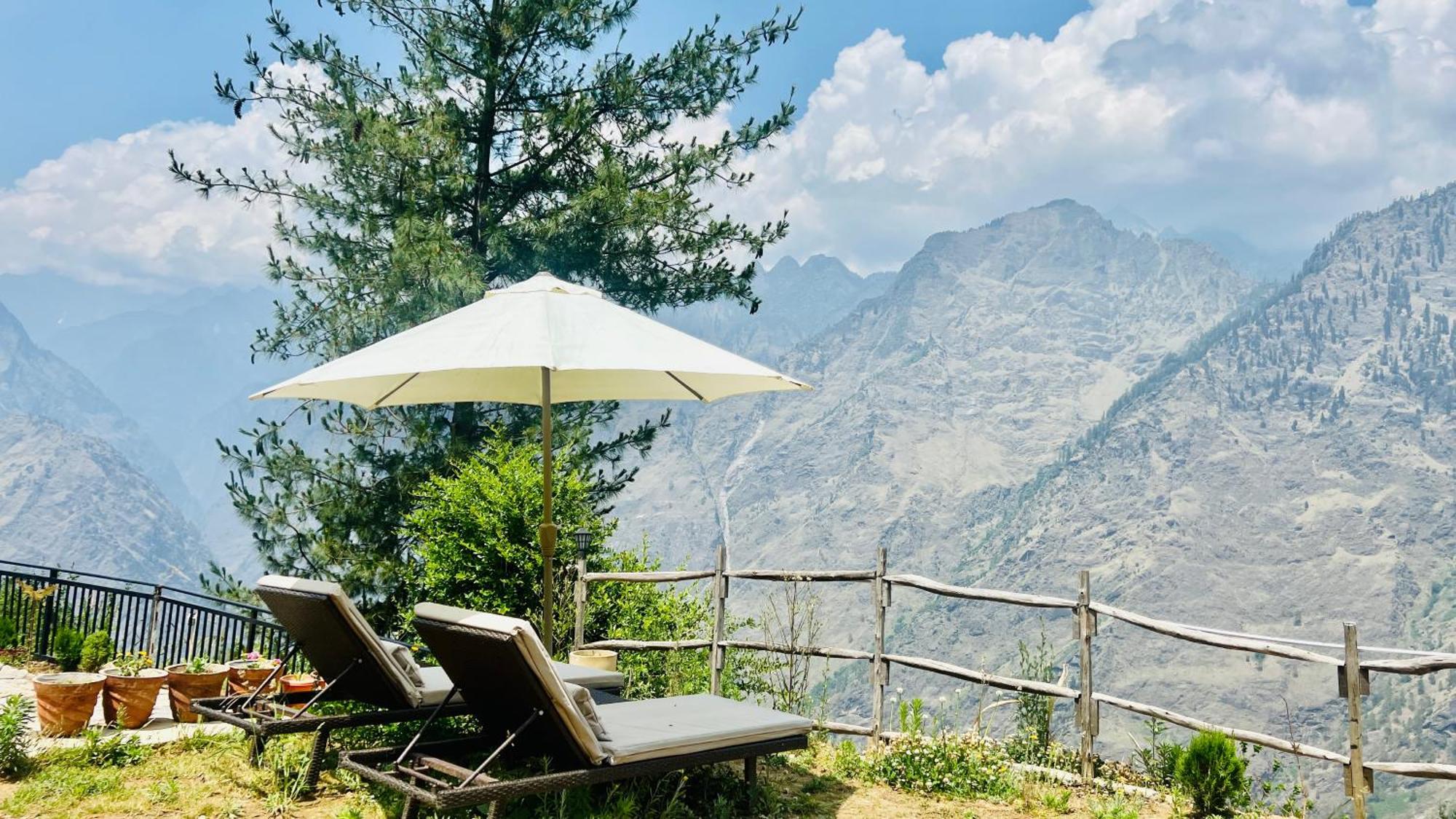 Faraway Cottages, Auli Джошимат Экстерьер фото